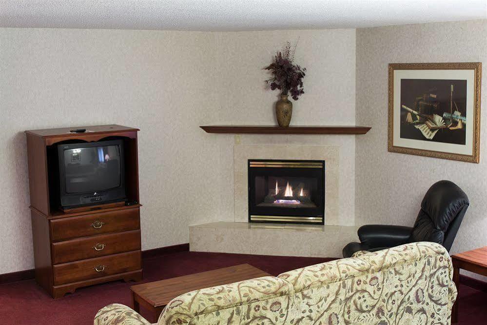 Baymont By Wyndham Sioux Falls North,I-29,Russell St, Airport Exterior foto